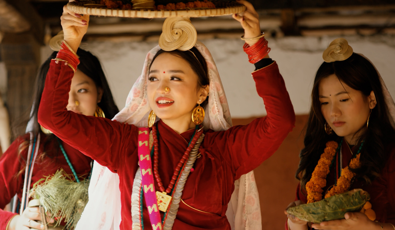 सन राईको ‘नायुमा’ गीत सार्वजनिक, बिहेमा सोल्टीको प्रेममा एलिशा राई